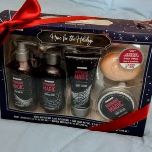 *NWT & Sealed* Scent Theory Midnight Magic Gift Set